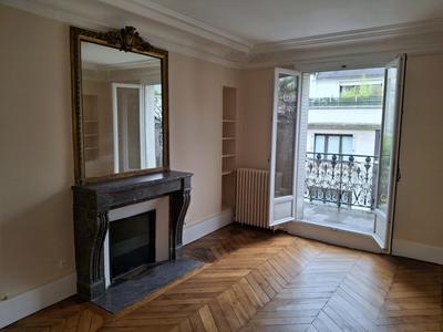 Appartement - 88 m² - 4 pièces
