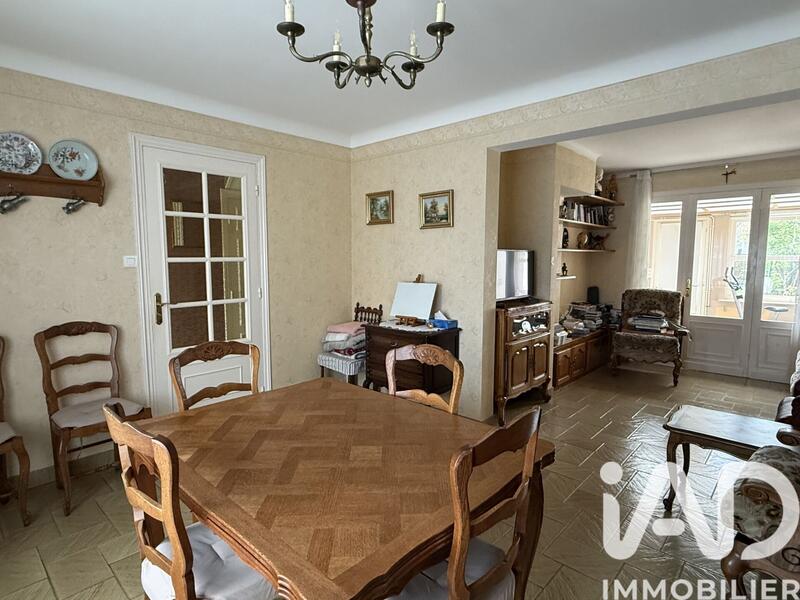Maison - 103 m² - 5 pièces