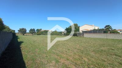 Terrain - 700 m²