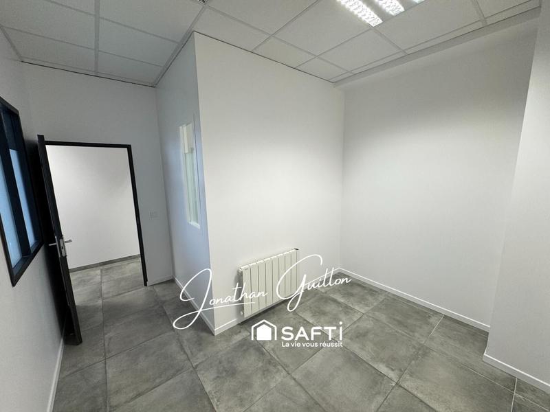 Local commercial - 55 m² - 4 pièces