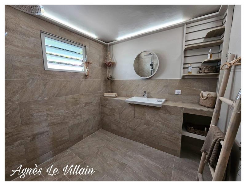 Villa - 180 m² - 7 pièces