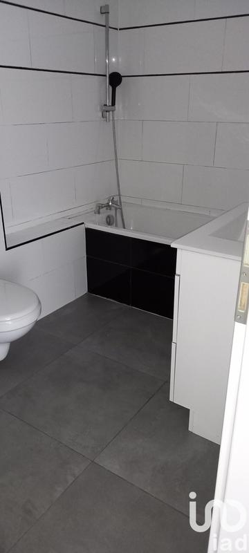 Appartement - 84 m² - 4 pièces