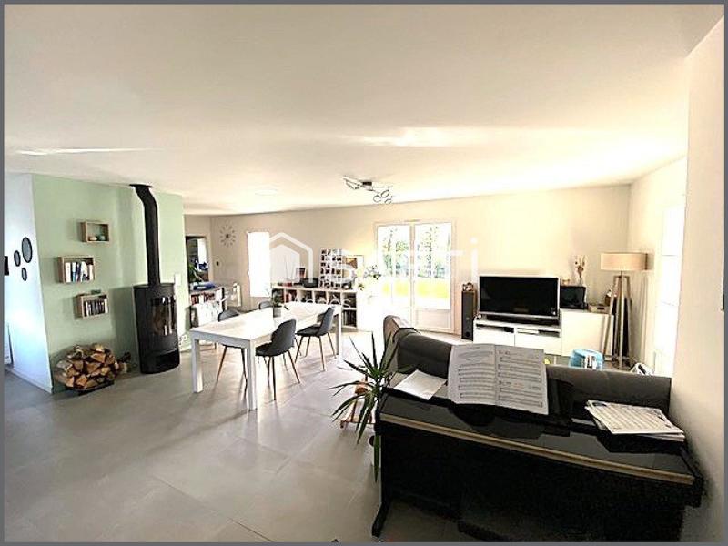 Maison - 119 m² - 5 pièces