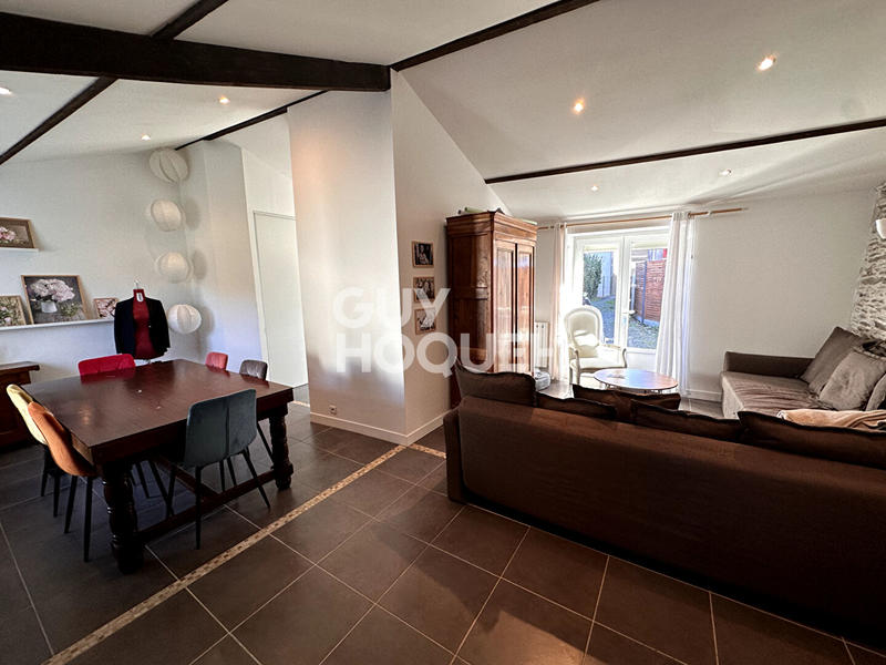 Maison - 104 m² - 5 pièces