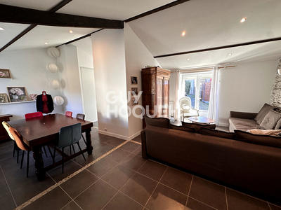 Maison - 104 m² - 5 pièces