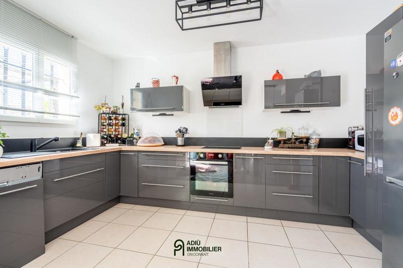 Villa - 140 m² - 5 pièces