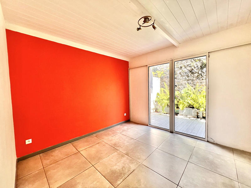 Maison - 96 m² - 4 pièces