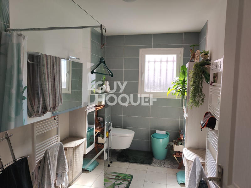 Maison - 111 m² - 6 pièces