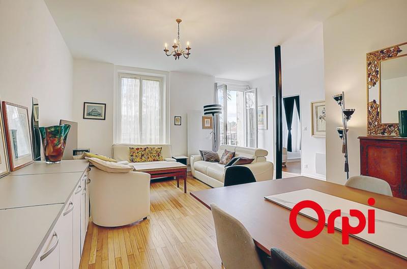 Appartement - 64 m² - 2 pièces