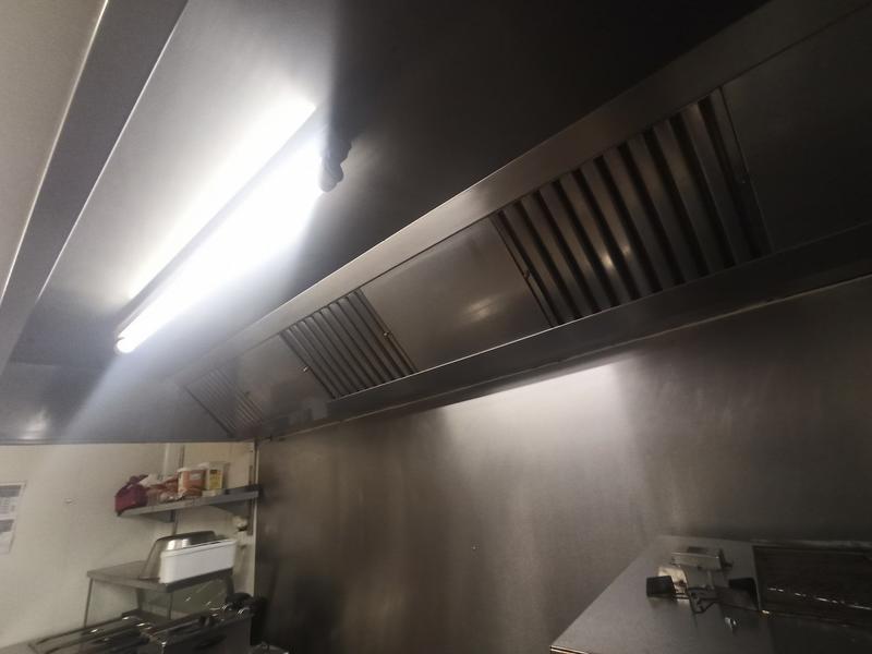 Fonds de commerce - 420 m²