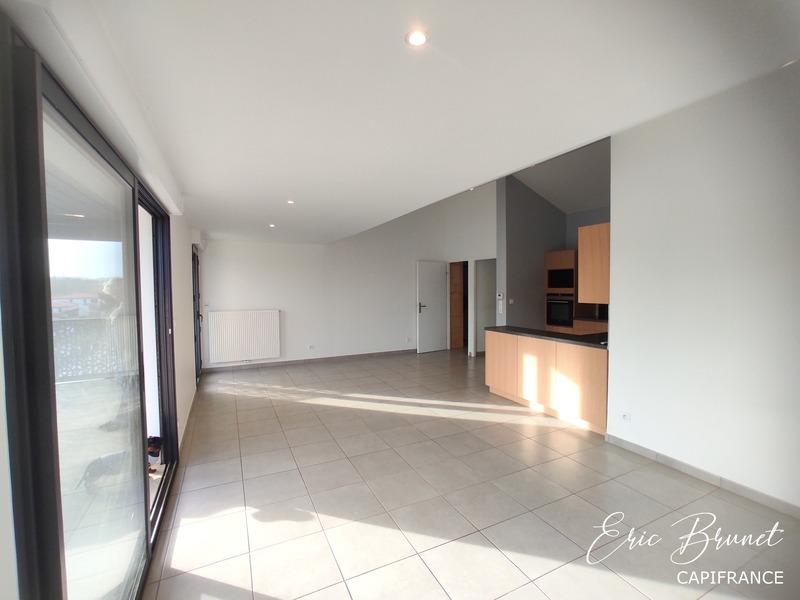 Appartement - 128 m² - 4 pièces