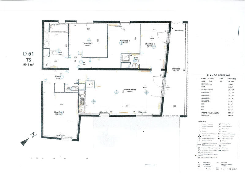 Appartement - 90 m² - 5 pièces