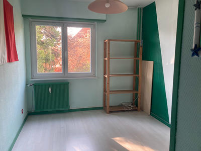 Appartement - 90 m² - 4 pièces