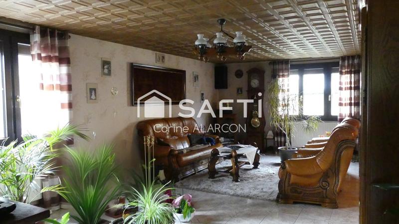 Maison - 206 m² - 9 pièces