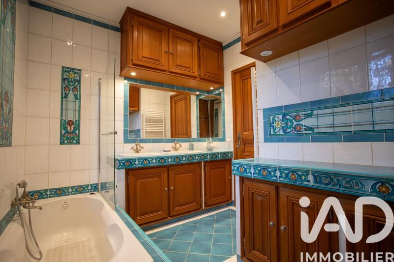 Maison - 155 m² - 6 pièces