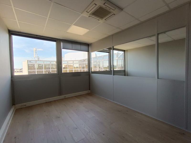Bureau - 93 m²