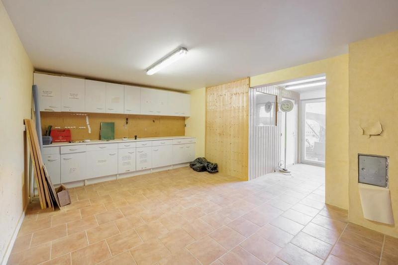Maison - 200 m² - 5 pièces