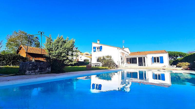 Maison - 153 m² - 5 pièces