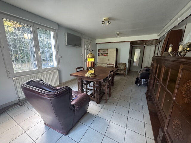 Maison - 138 m² - 6 pièces