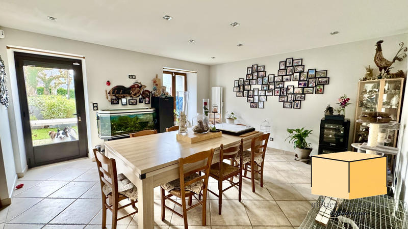 Maison - 175 m² - 7 pièces