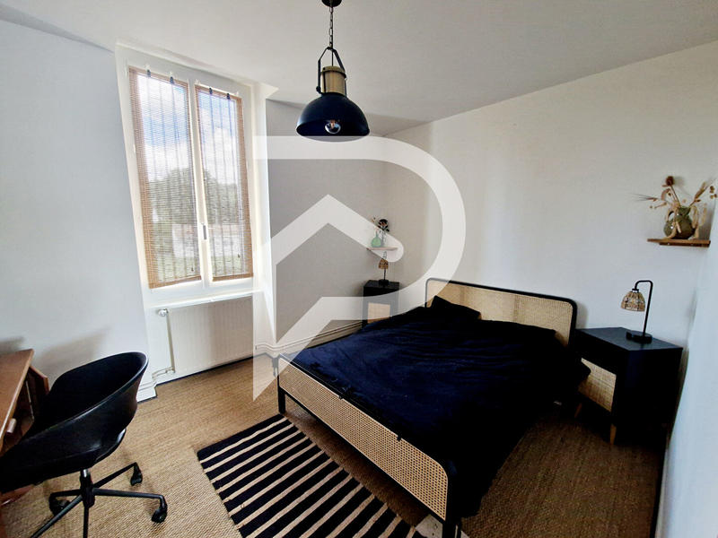 Immeuble - 7 pièces