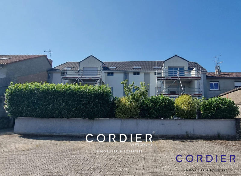 Appartement - 95 m² - 4 pièces