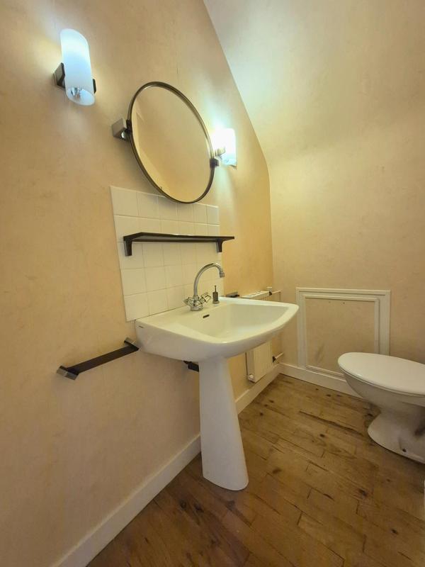 Maison - 102 m² - 5 pièces