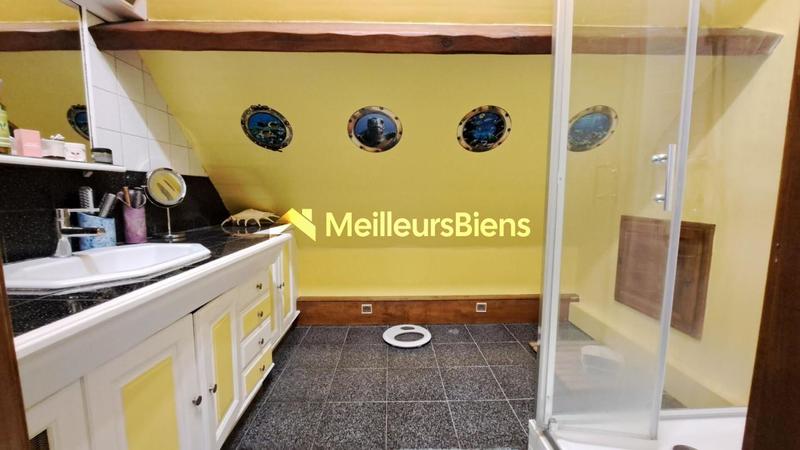 Maison - 130 m² - 6 pièces