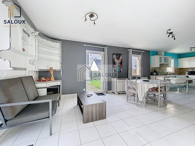 Maison - 77 m² - 4 pièces