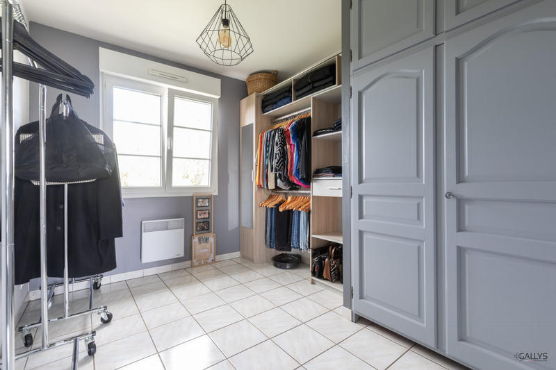 Maison - 145 m² - 5 pièces