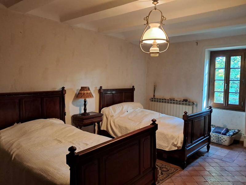 Mas - 175 m² - 9 pièces