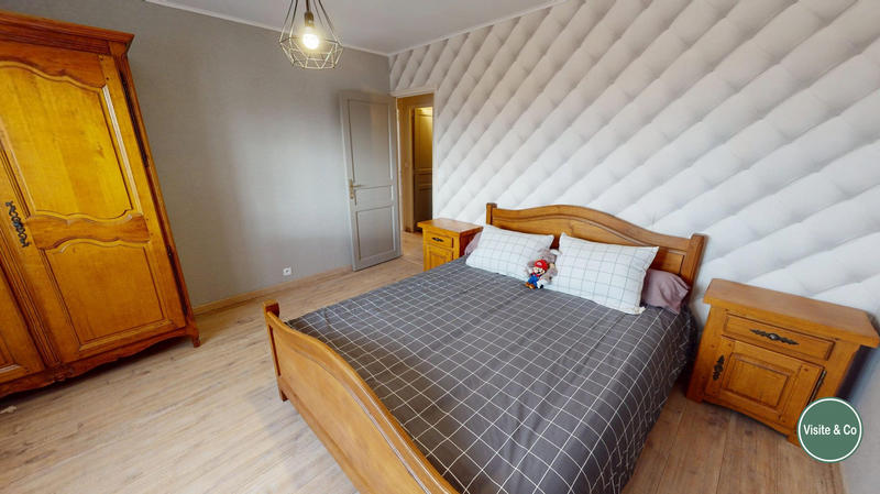 Maison - 147 m² - 6 pièces