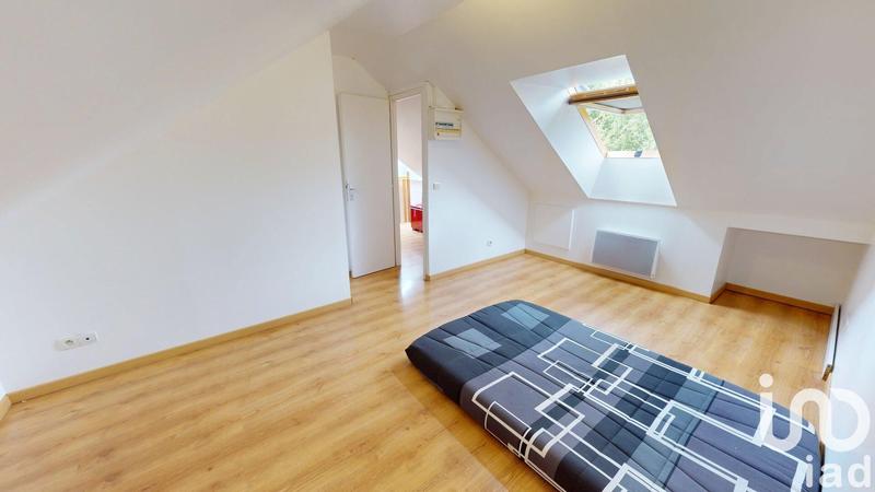 Maison - 94 m² - 5 pièces