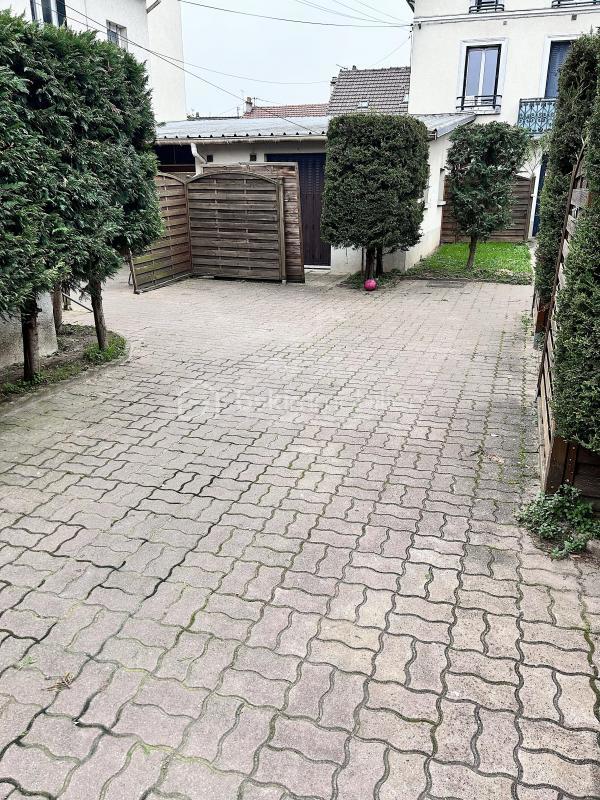 Immeuble - 355 m² - 11 pièces