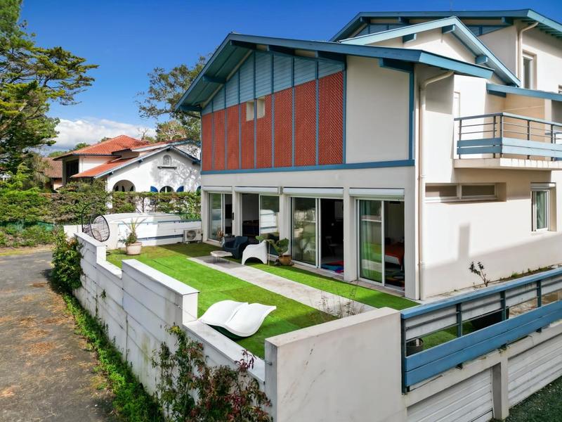 Appartement - 77 m² - 3 pièces