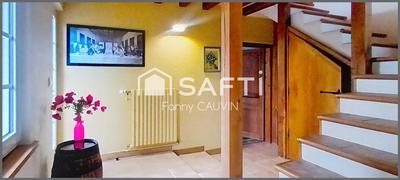 Maison - 240 m² - 8 pièces