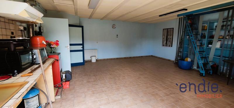 Maison - 225 m² - 10 pièces