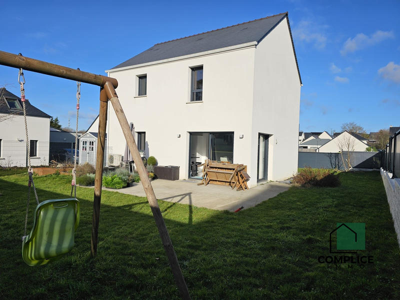 Maison contemporaine - 101 m² - 5 pièces