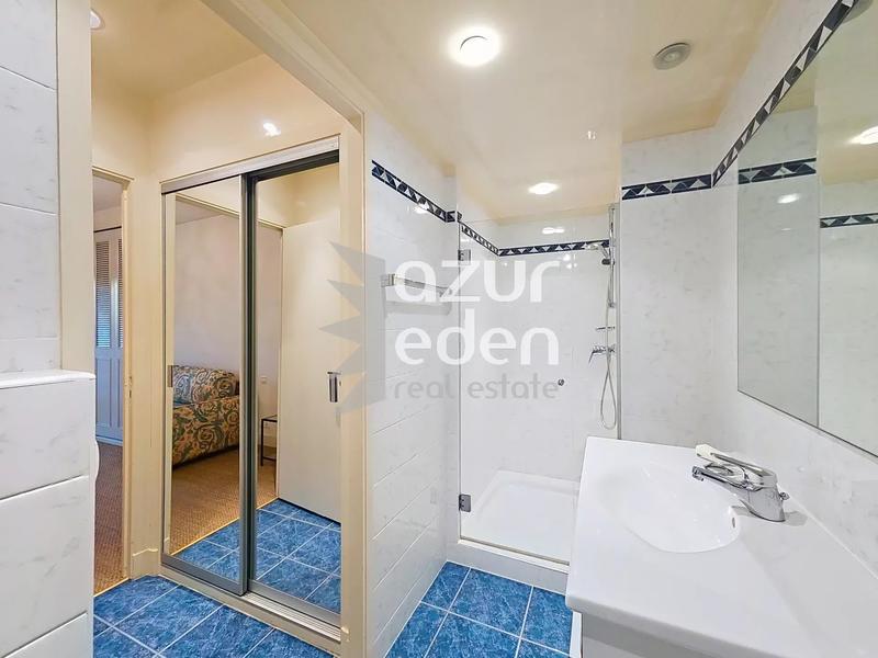 Appartement - 93 m² - 3 pièces