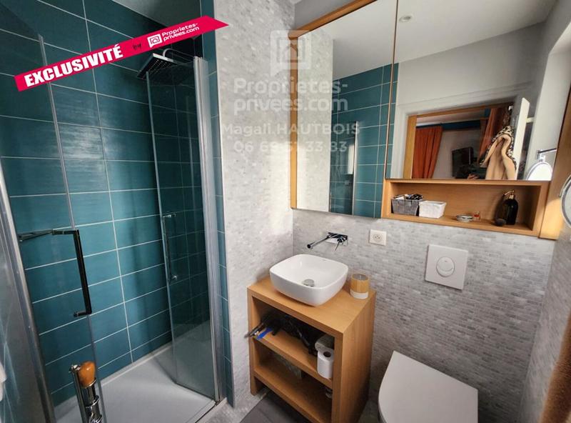 Maison - 184 m² - 9 pièces