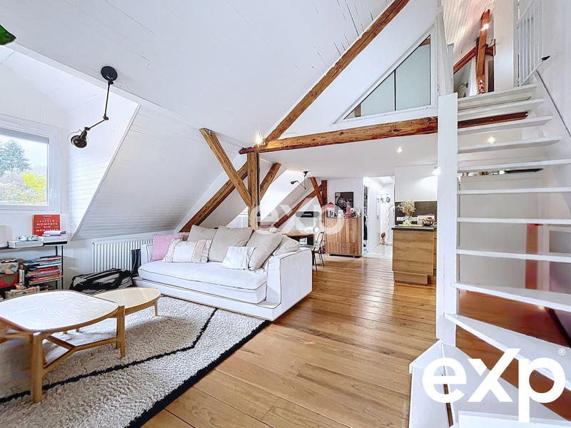 Appartement - 147 m² - 5 pièces