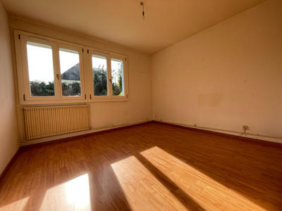 Maison - 84 m² - 5 pièces