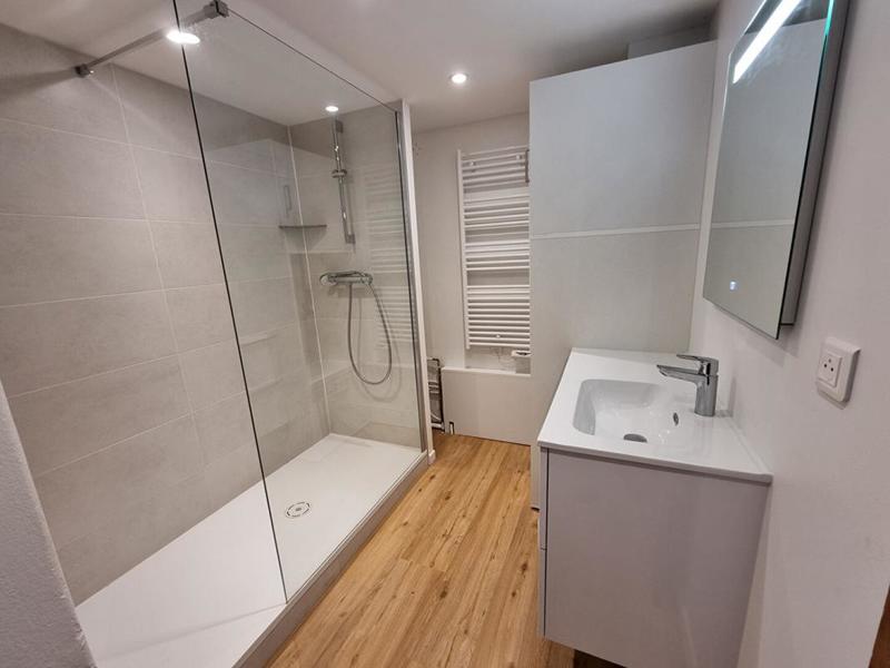 Maison - 204 m² - 7 pièces