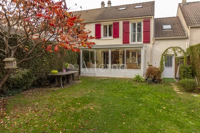 Maison traditionnelle - 91 m² - 6 pièces