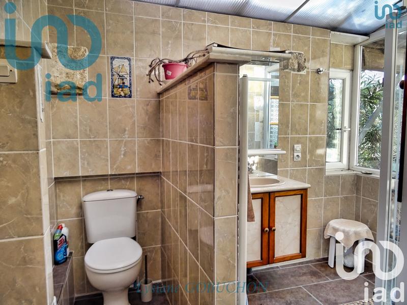 Maison - 246 m² - 11 pièces