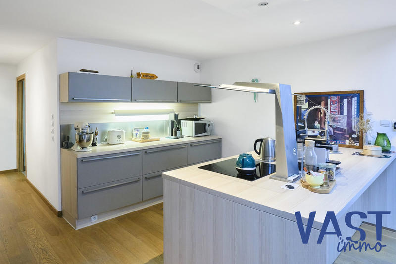 Loft - 127 m² - 4 pièces