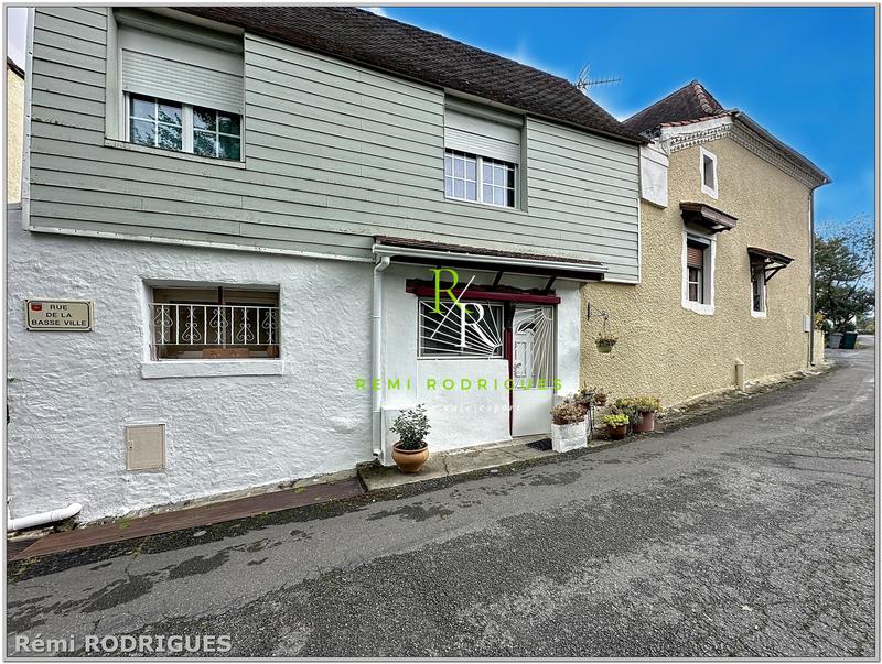 Maison - 165 m² - 10 pièces