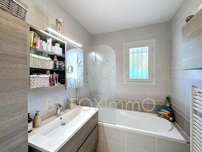 Villa - 87 m² - 4 pièces