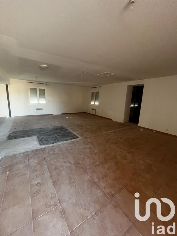 Maison - 330 m² - 6 pièces