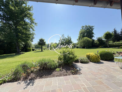 Maison - 137 m² - 7 pièces